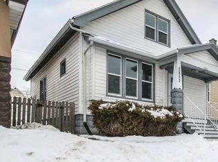 2853 S 9th St, Milwaukee, WI 53215