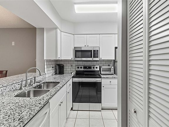 5th image of 620 CRANES WAY #303