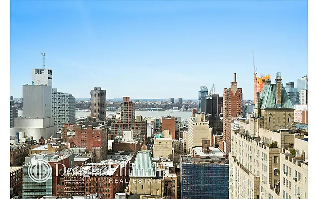 Rented by Douglas Elliman | media 44