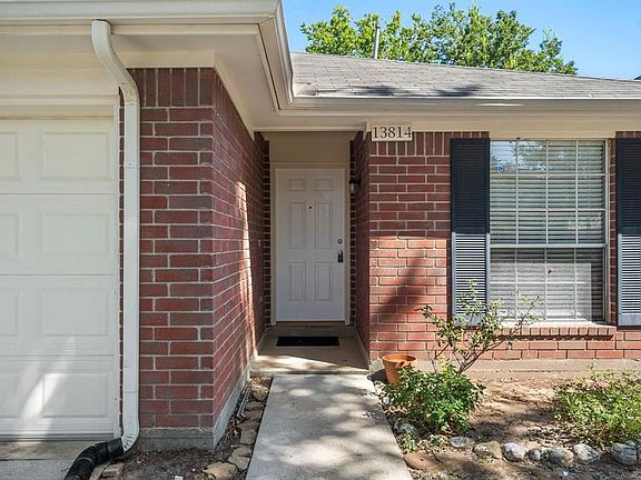 5th image of 13814 Cherry Hollow Ln