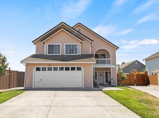 899 New Bedford Pl, Fairfield, CA 94533