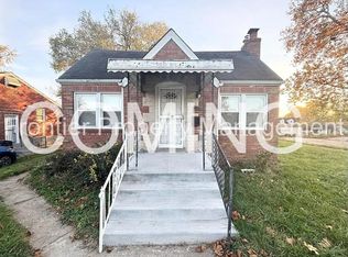 1834 Eton Ln #1834, Saint Louis, MO