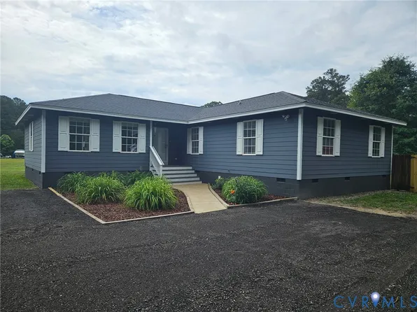 5990 Sweethaven Ln, Hayes, VA 23072
