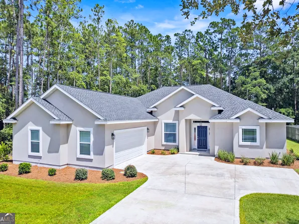 106 Maybird Dr, Kingsland, GA 31548