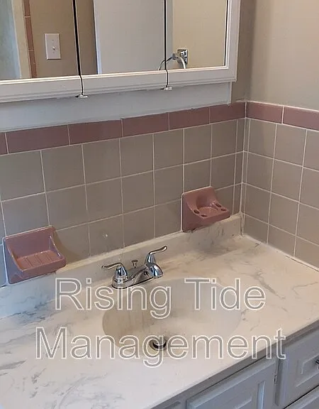 7001 Rowan Rd — Photo 20