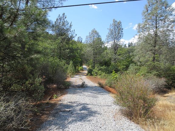 4th image of Lakeshore Dr