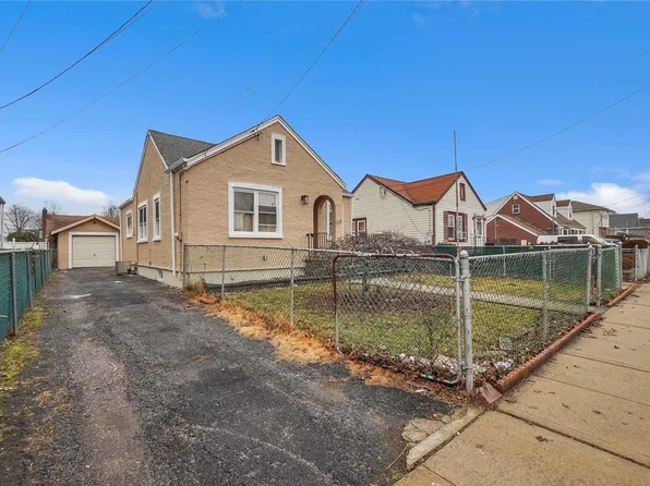 610 Clinton Avenue, Uniondale, NY 11553