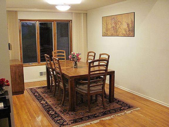 5th image of 52 Rockland Dr