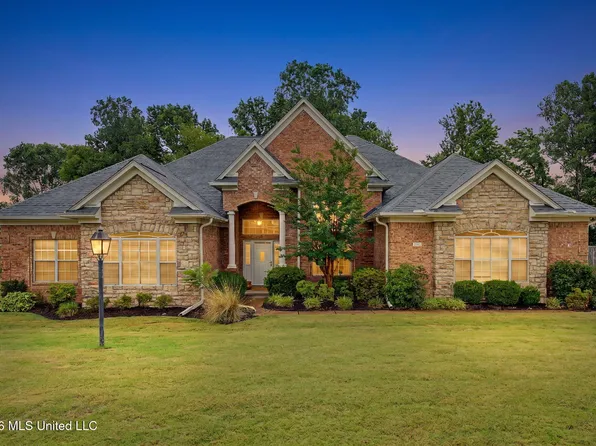 704 Shadow View Dr, Hernando, MS 38632
