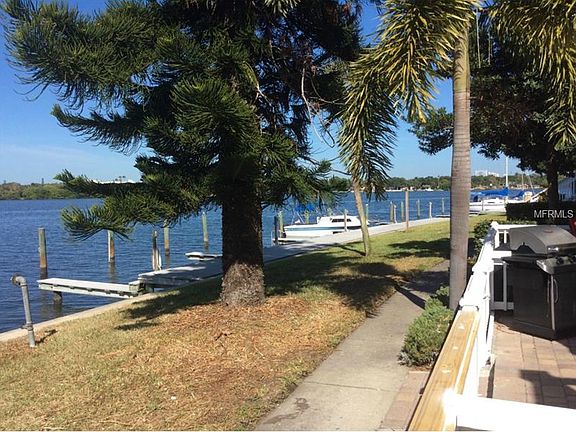4th image of 3739 Pompano Dr Se Bldg 67 #3739