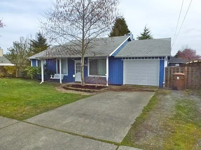 3623 49th Ave NE photo 1