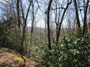 27 Mission Rd, Hayesville, NC 28904