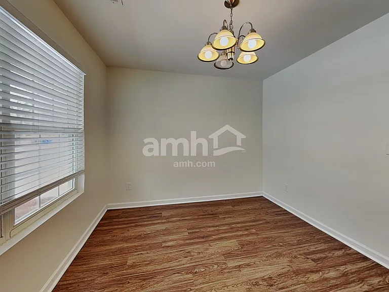 1825 Beeson Park Ln — Photo 6