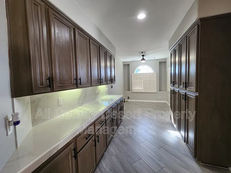80216 Jasper Park Ave — Photo 12