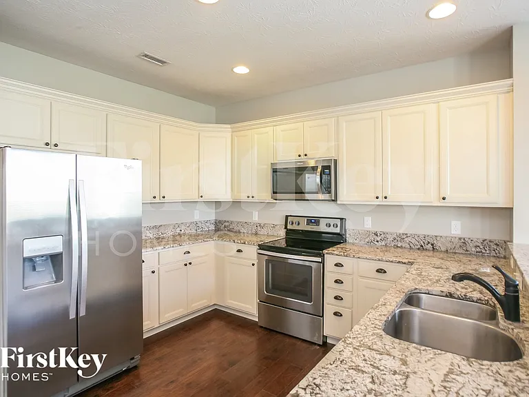 5788 Waterstone Way — Photo 6