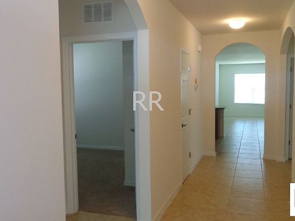 2nd image of 2527 SW 18th Ave