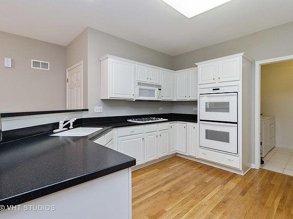 5th image of 1301 Spyglass Cir