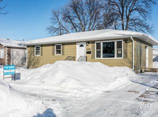 1608 10th Ave N, Grand Forks, ND 58203