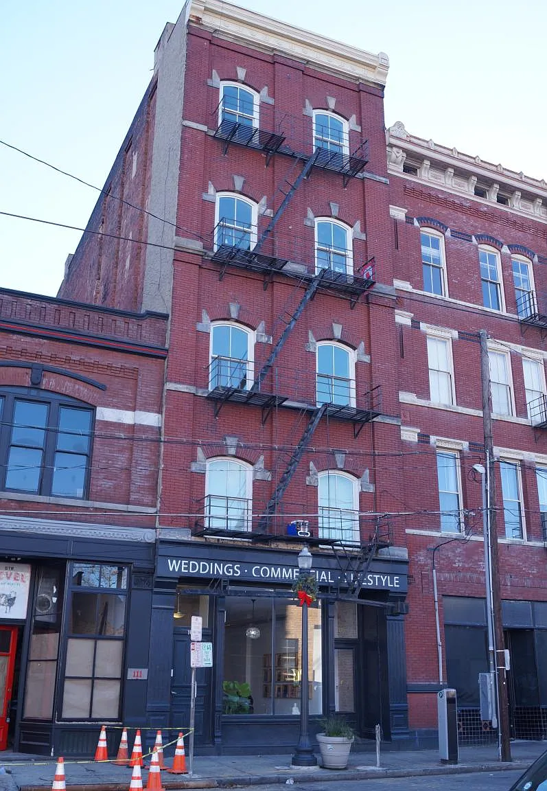 2 bed, 1200 sqft, $1,500 — Photo 2