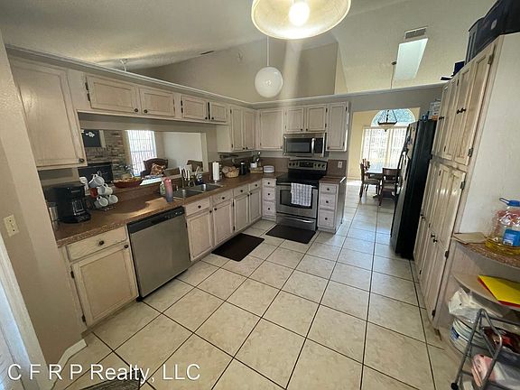 3rd image of 1011 McDaniel Creek Ct