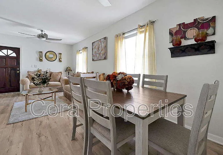 608 Claude Holmes Sr Ave — Photo 4