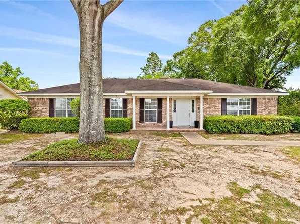 6608 Chimney Top Dr S, Mobile, AL 36695