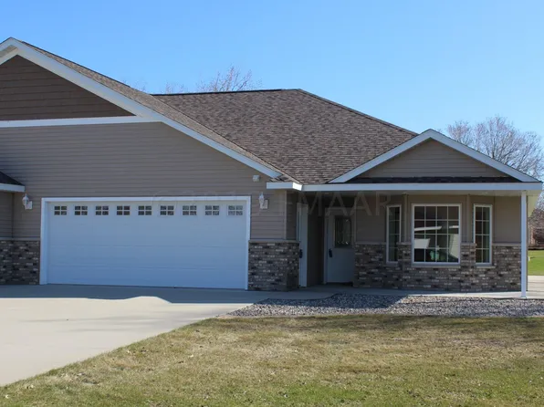 406 2nd St NW, Ulen, MN 56585