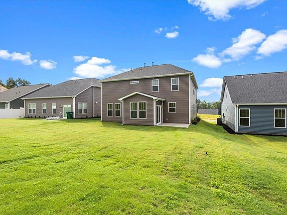 4th image of 609 Corsac Ct