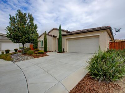 21100 Varietal Ct, Patterson, CA, 95363