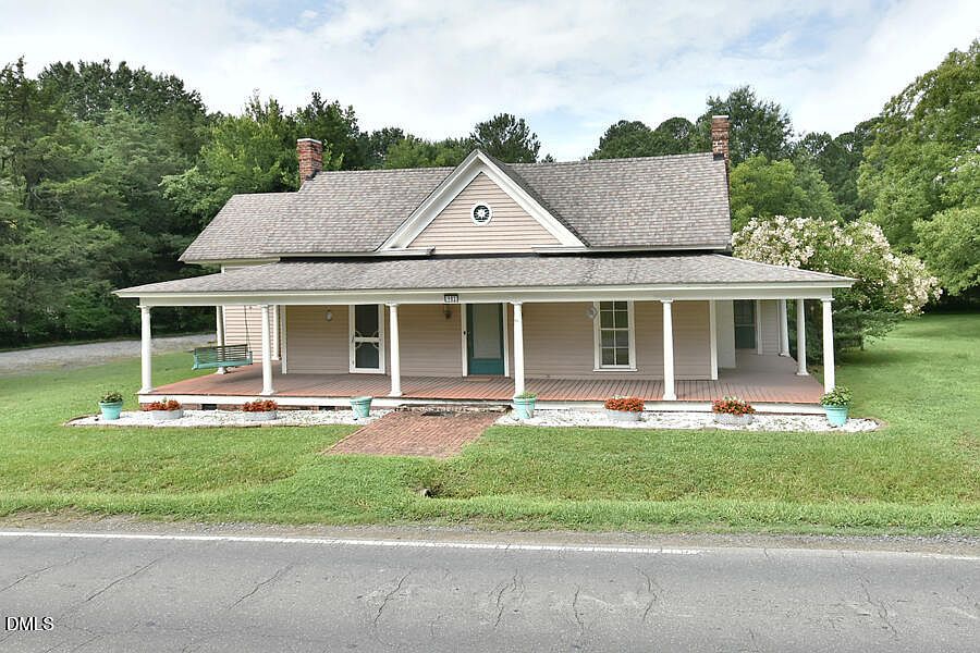 1st image of 102 Creedmoor Rd
