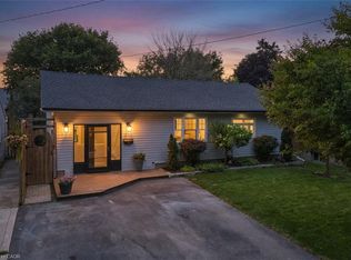 26 Market St, Kitchener, ON N2K 1H2