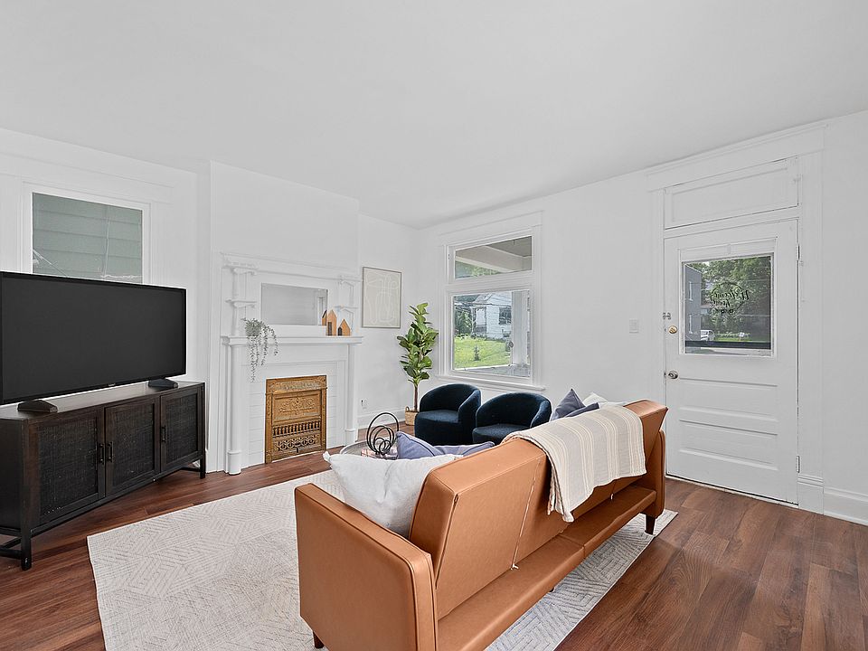 1st image of 1726 Lincoln Ave