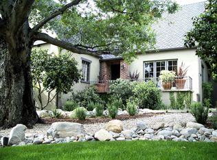 1611 Crest Dr, Altadena, CA 91001