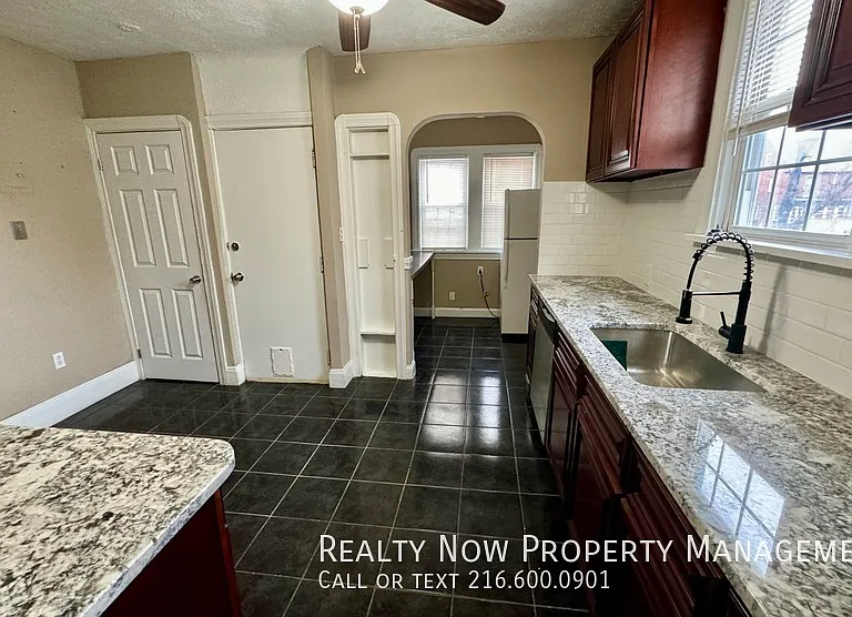 3671 Daleford Rd #3671-UP — Photo 13