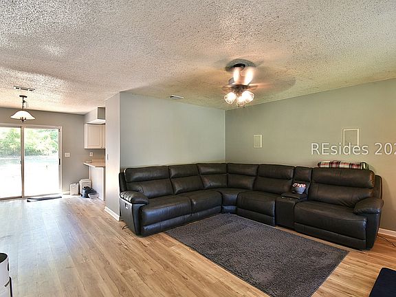 4th image of 1639 Old Shell Rd