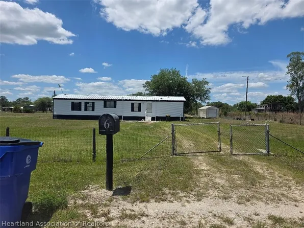 6 Siesta Ln, Venus, FL 33960