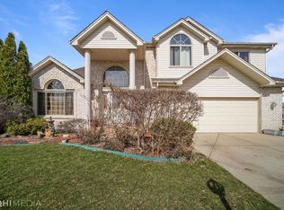 21302 Whitney Ave, Matteson, IL 60443