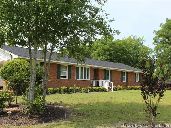 2038 Dunn Rd, Eastover, NC 28312