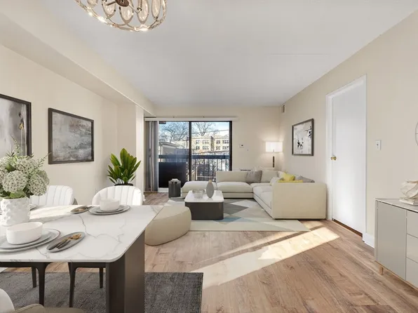 280 Harvard St APT 2D, Cambridge, MA 02139