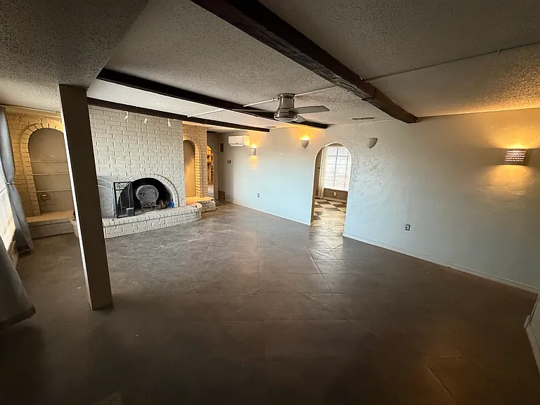 3408 Upland Ave — Photo 3