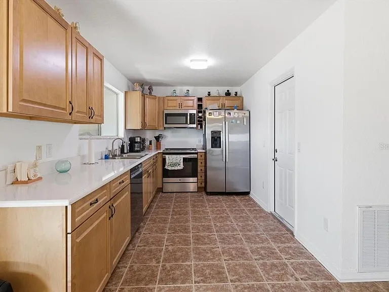 6628 Thorman Rd — Photo 9