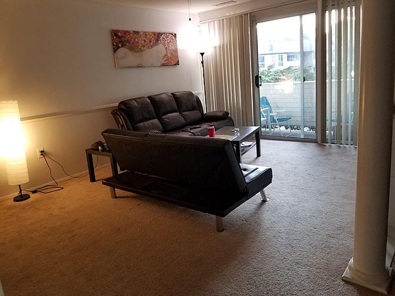 2nd image of 5616 Bloomfield Dr APT 3