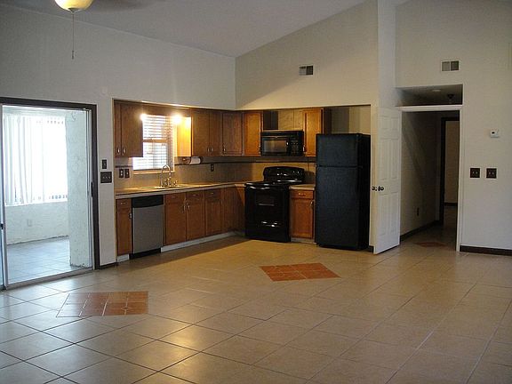 2nd image of 6367 Edge O Grove Cir