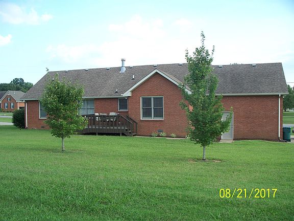 2nd image of 1717 Orchard Dr