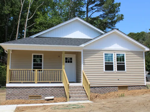 2827 Lancaster Dr, Wilson, NC 27896