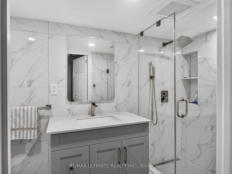 20 Wye Valley Rd #BASEMENT — Photo 17