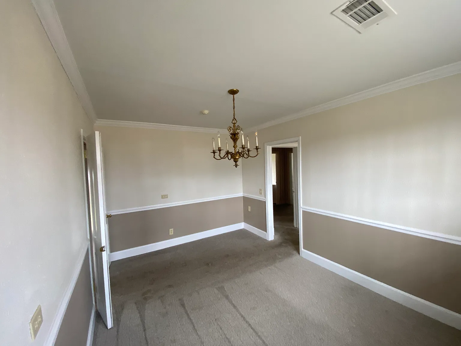 3 bed, 1982 sqft, $1,750 — Photo 3