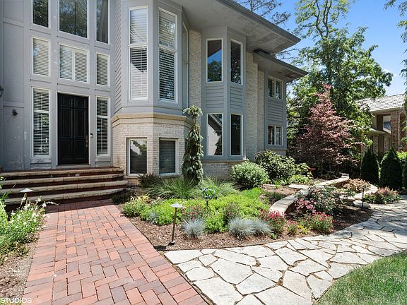 3rd image of 28820 N Spyglass Cir