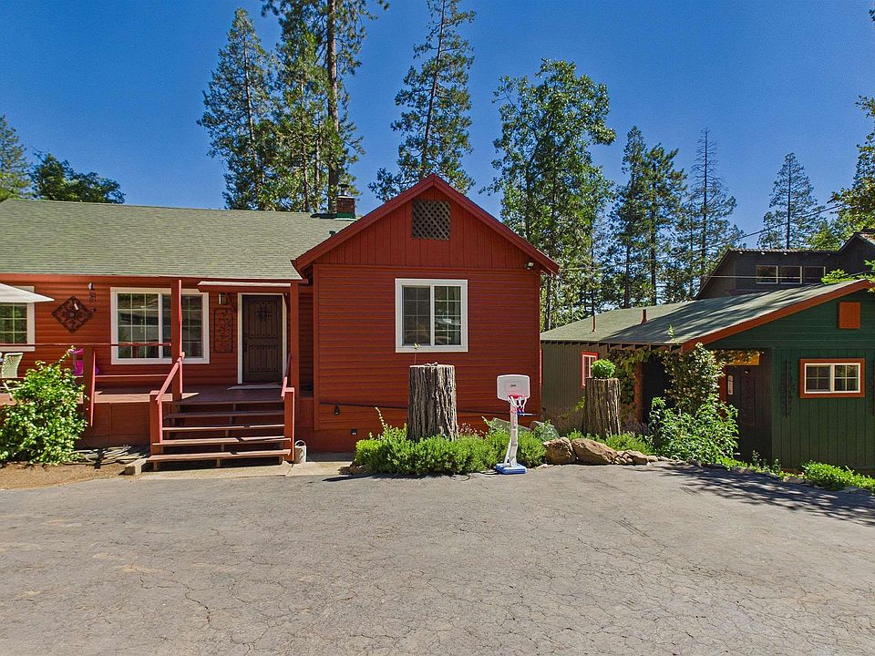 1st image of 22537 Golf Club Dr