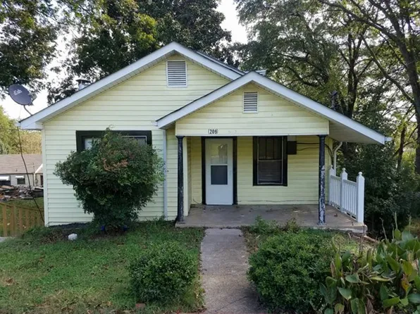209 Henderson St, Dalton, GA 30721
